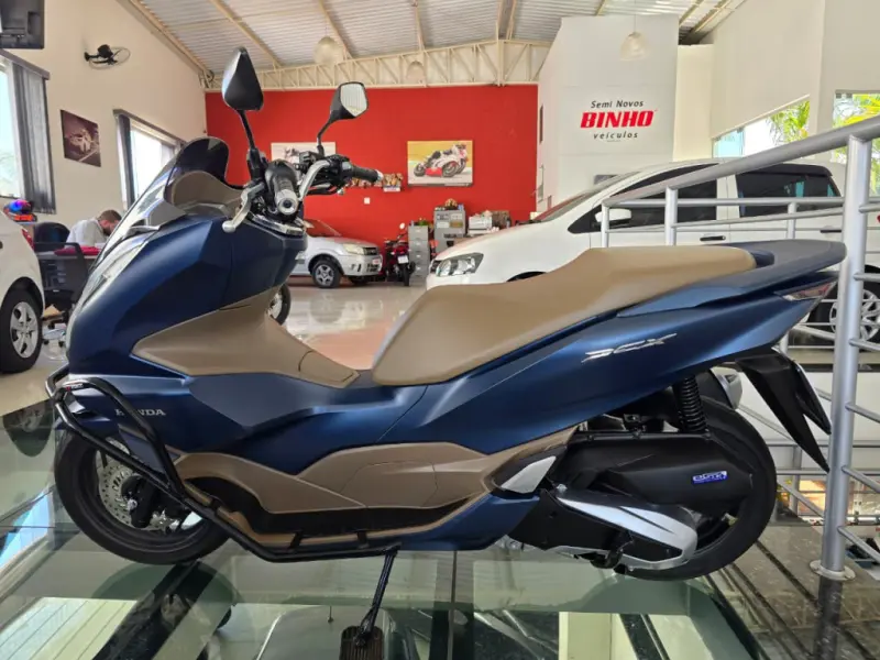 PCX 160 - Foto