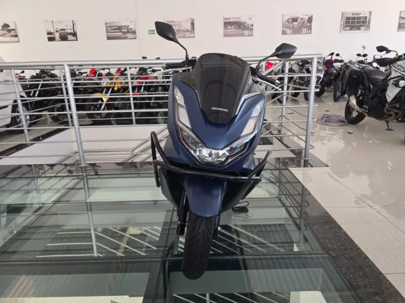 PCX 160 - Foto