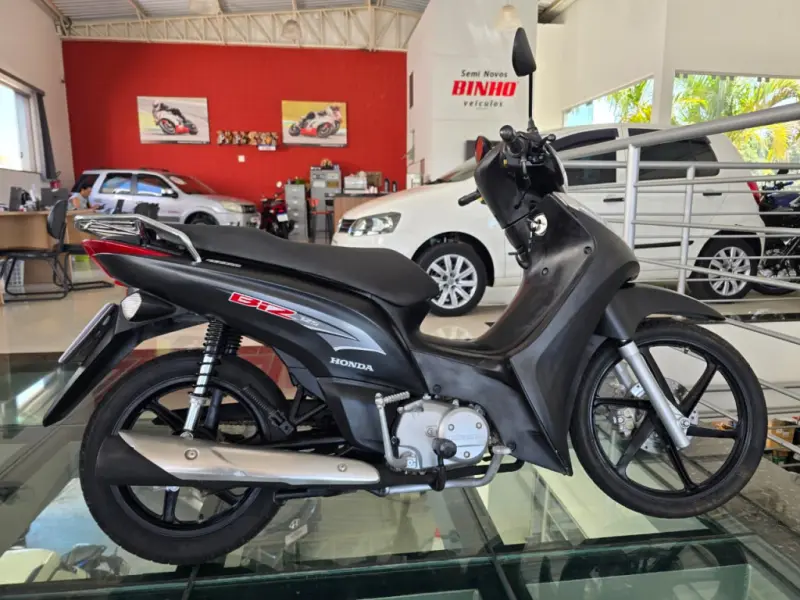 Biz 125 - Foto