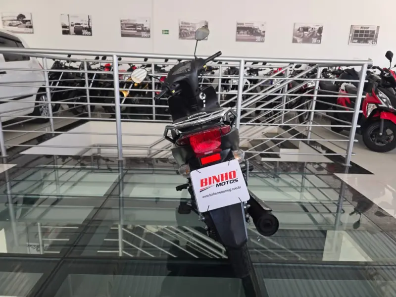 Biz 125 - Foto