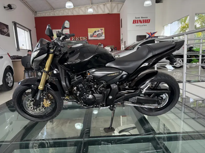 CB 600 F HORNET - Foto