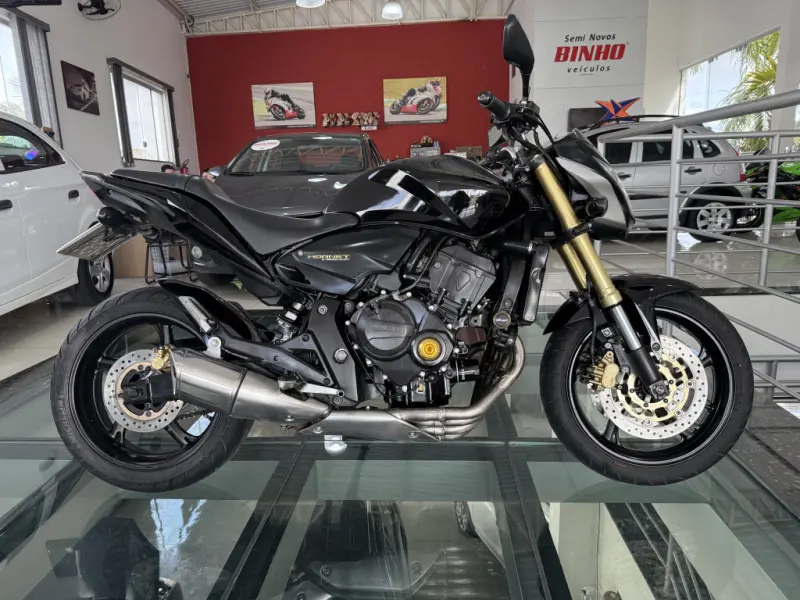 CB 600 F HORNET - Foto