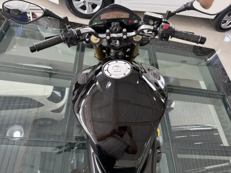 CB 600 F HORNET - Foto