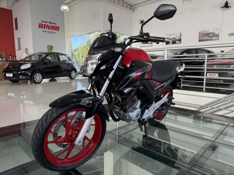 CB 250 F Twister - Foto