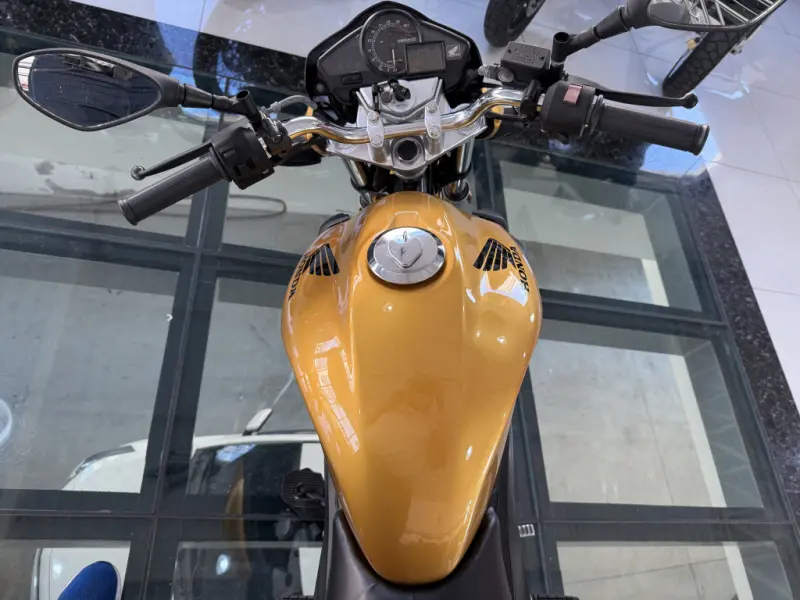 CB 300 R - Foto