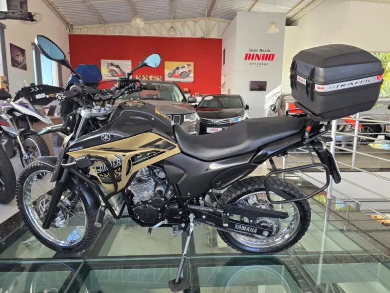 XTZ 250 - Foto
